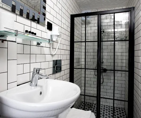 Ξενοδοχείο Carvan