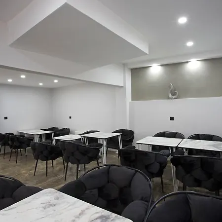 Hotell Carvan *
