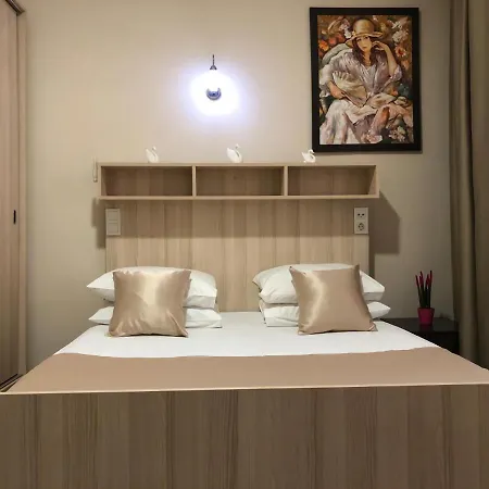Hotell Carvan *