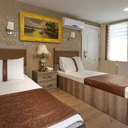 Hotel Carvan *